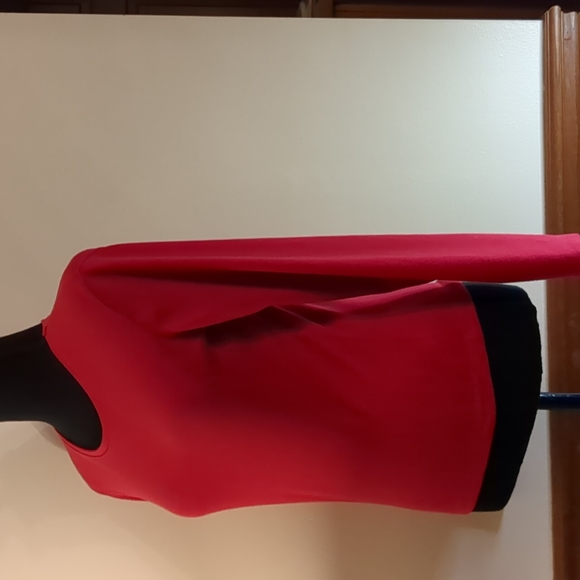 No Boundaries red long sleeved shirt in Juniors Small (3/5) - Picture 3 of 6